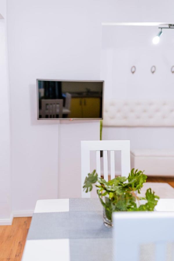 Eunice Apartament Oradea Exteriér fotografie